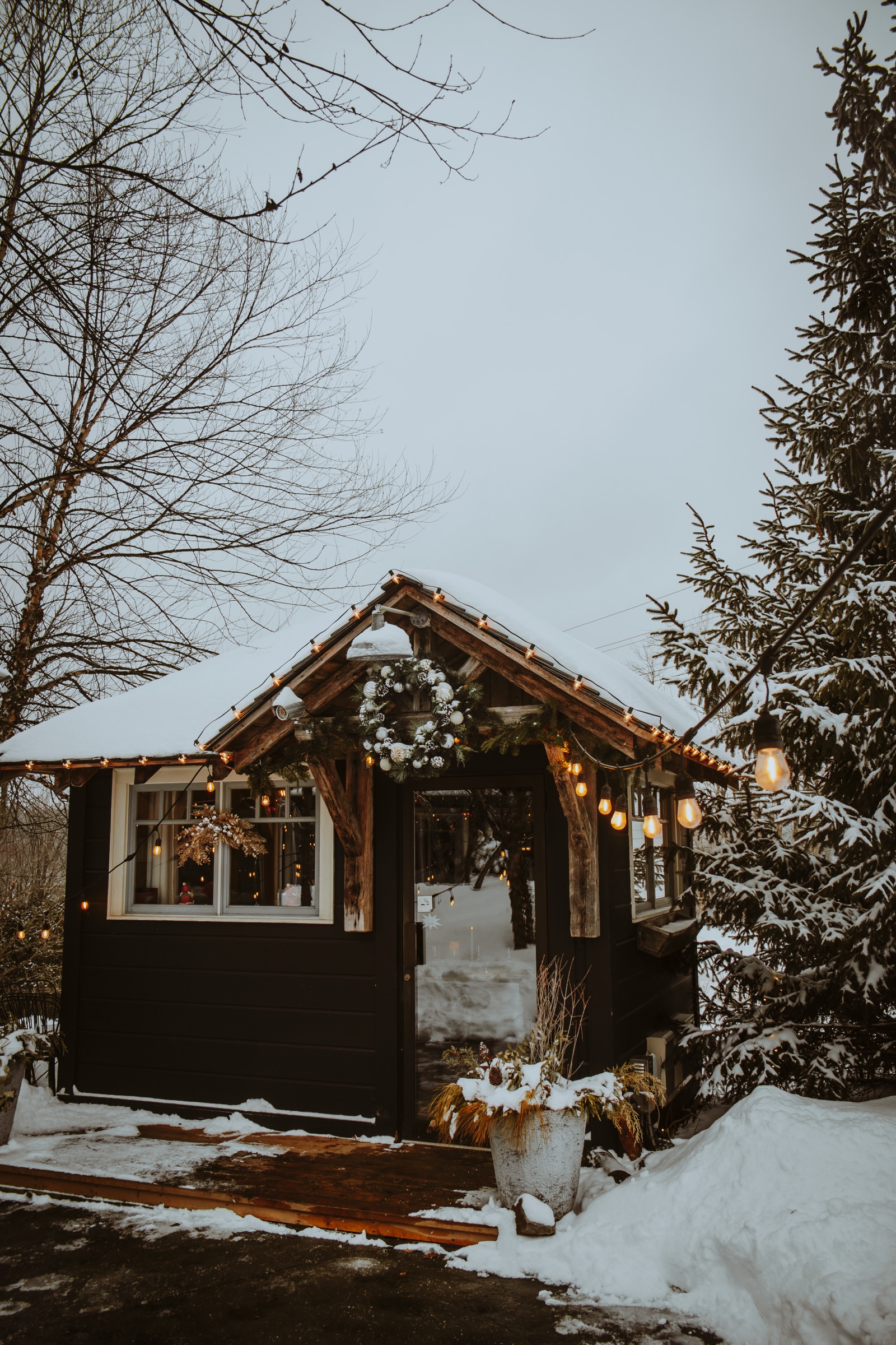 Private Dining Cabin at Crossroads